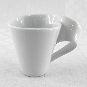 Ceramic Cup Wavy Handle D8.5cm H9.2cm