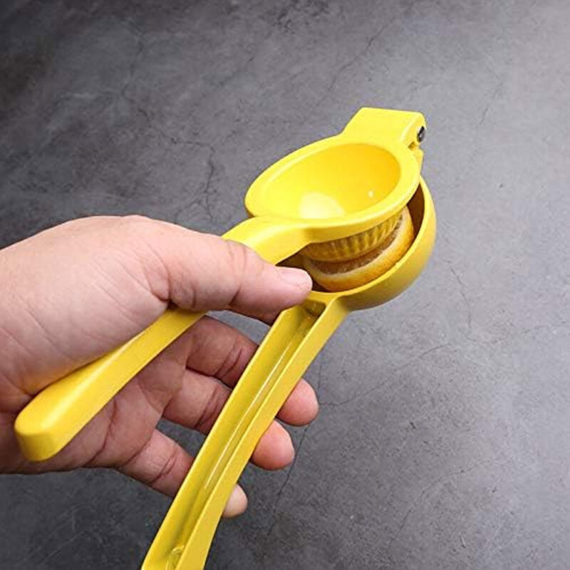 metal-lemon-squeezer-3 Metal Lemon Squeezer