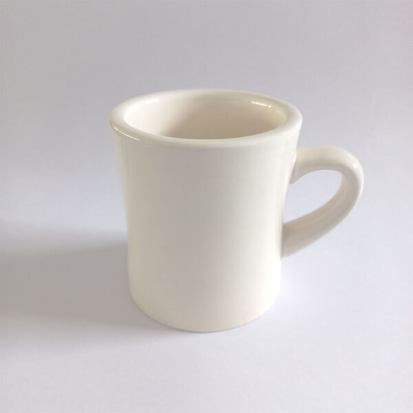 white-ceramic-mug