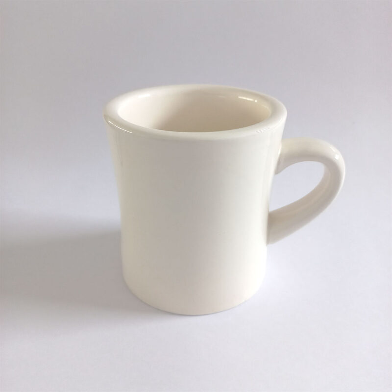 white-ceramic-mug