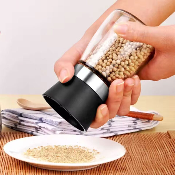 Salt/Pepper Mill Black Top 6.4x13cm