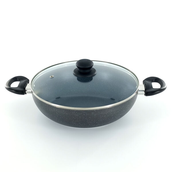 deep frying pan