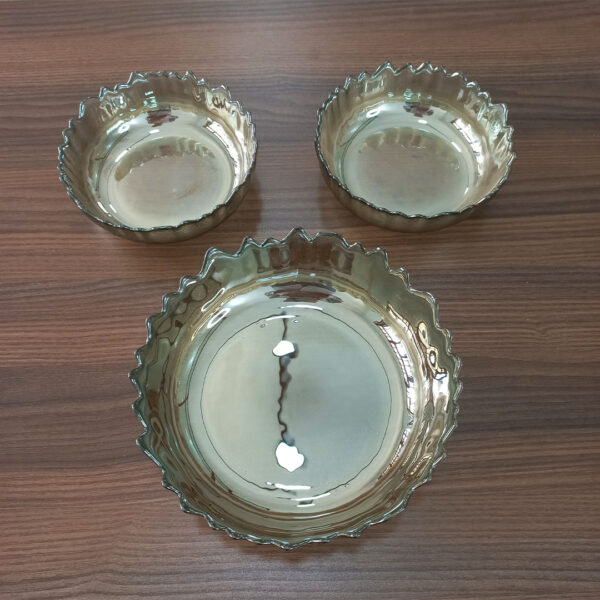 3-Piece Scalloped Edge Glass Bowl Set