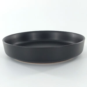 22cm Ceramic Deep Plate – Matte Black