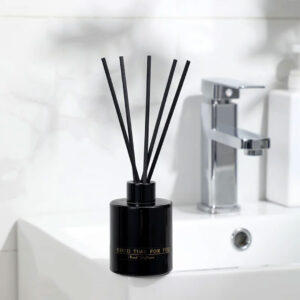 black reed diffuser