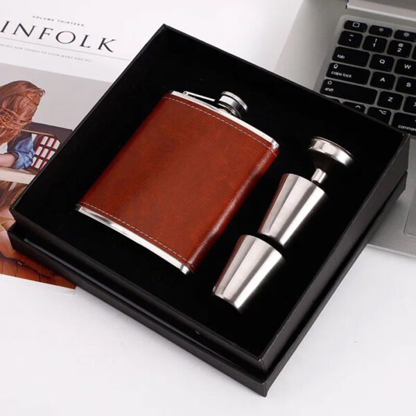 Hip Flask Set 236ml