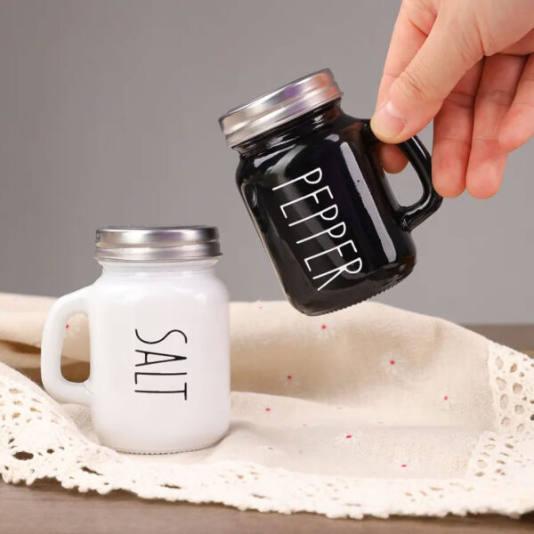 Glass Salt and Pepper Shaker Set