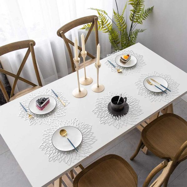 38cm Floral Cutout Table Mat