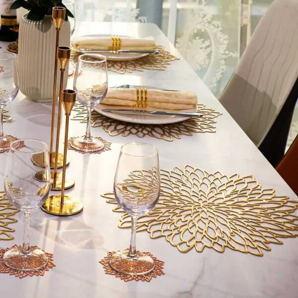 38cm Floral Cutout Table Mat