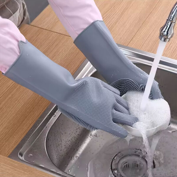 Silicone Cleaning Gloves with Scrubbing Bristles