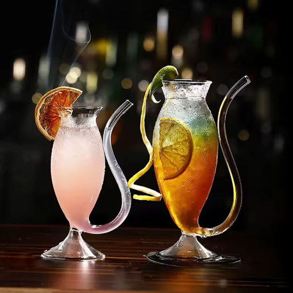 300ml Curved Straw Cocktail Glass