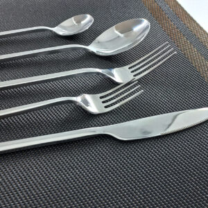 stainless steel cutlery