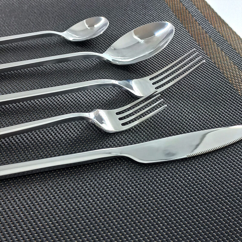 stainless steel cutlery