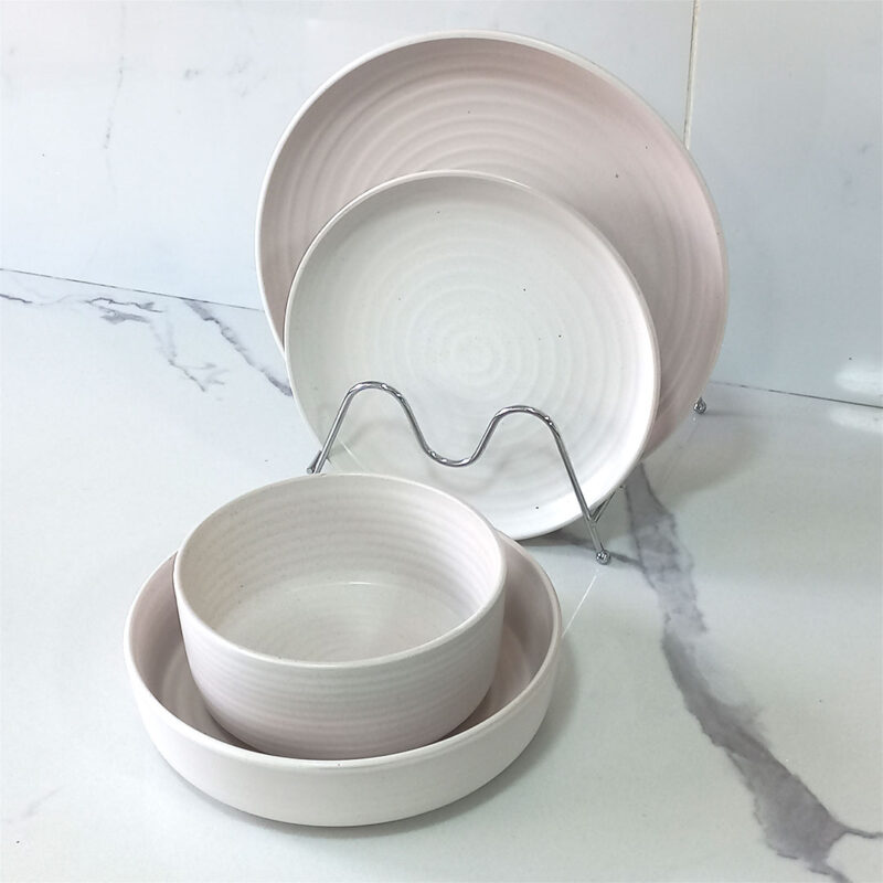 speckled-and-ridged-ceramic-plates-and-bowls