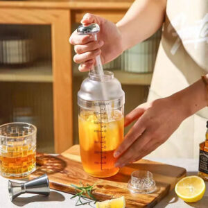 acrylic-cocktail-shaker-3 500 - 1000ml Polycarbonate Cocktail Shaker